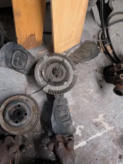 Small block Chevy 350 V8 radiator clutch fan. Pulled off of a running motor used last year. Good wor...