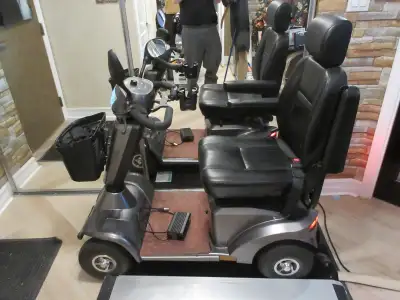 GREAT BUY =  SCOOTER-$699.00 RETAIL $3,900.00 -FORTRESS S425, View more