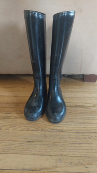 Auken Kids Riding Boots 3.5 Great Condition Used One Season