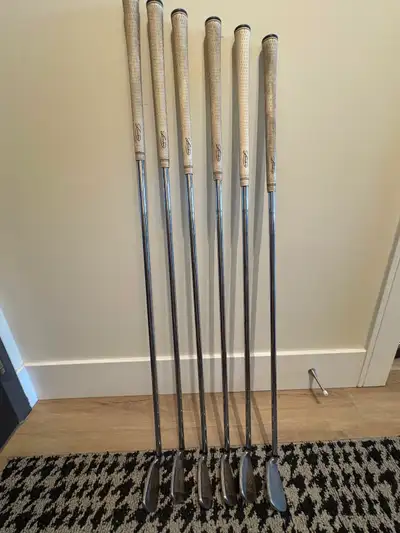 Men’s Deep Red Wilson iron set, View more