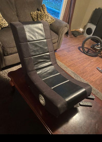 3 Bluetooth rocking gaming chairs