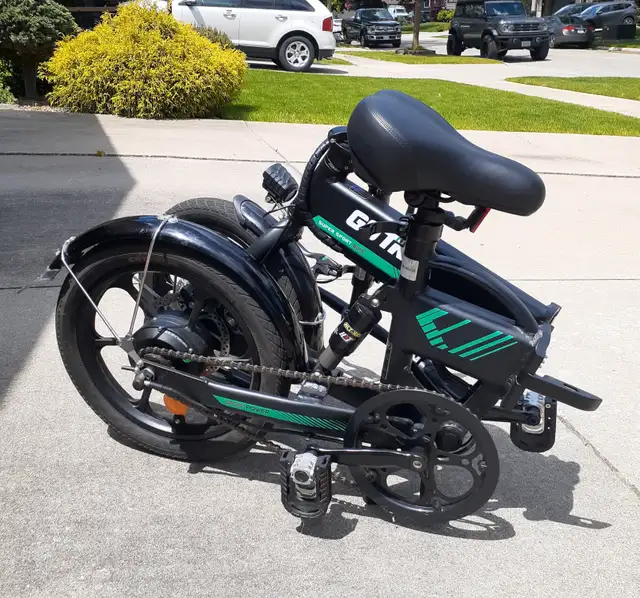 TWO - Foldable ELECTRIC  Bikes in eBike in Hamilton - Image 9