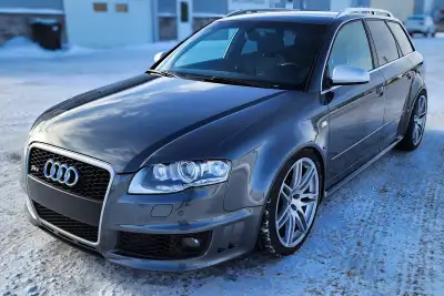 Up for auction is this 2008 Audi RS4 Avant in Daytona Gray Pearl over black leather, powered by a 4....