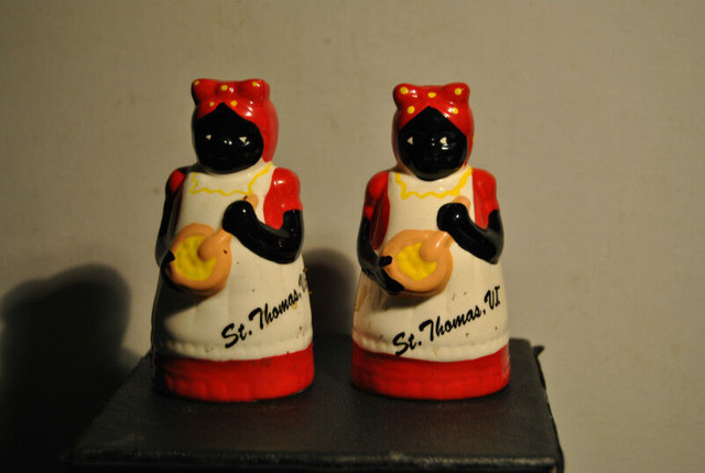 Salt  Pepper Shaker St Thomas in Arts & Collectibles in Vancouver