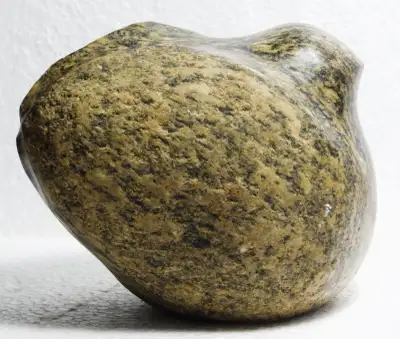 George Pratt stone sculpture BIRD, minimalist / modernist, View more