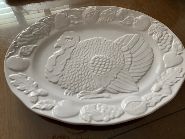White Turkey Platter in Holiday, Event & Seasonal in City of Toronto