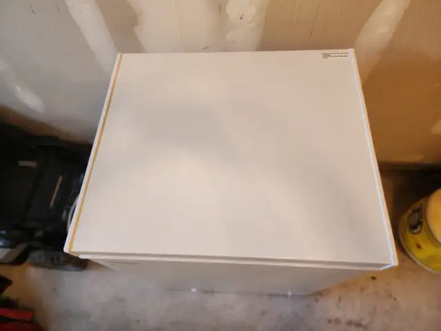 Vissani 5.0 cu. ft. Chest Freezer in Freezers in Oakville / Halton Region - Image 3