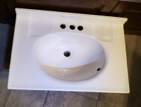 Lavabo moulé pour vanité de salle de bain ou autre