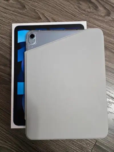 iPad Air 4th, Wifi, 64GB, 10.9", View more