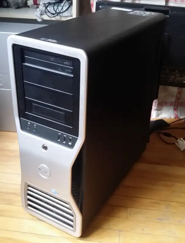 T7500 server/workstation/computer  - Sell/xchange in Desktop Computers in City of Montréal - Image 2