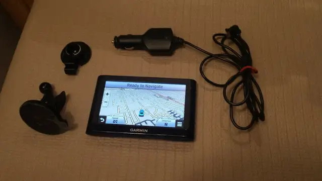 NAVIGATEUR GPS GARMIN in General Electronics in City of Montréal - Image 5