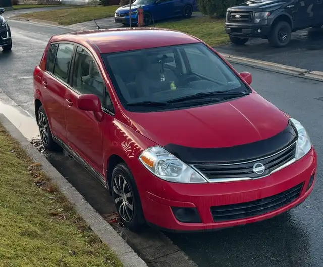 2012 Nissan Versa 6 speed Manual transmission in Cars & Trucks in St. John's - Image 5