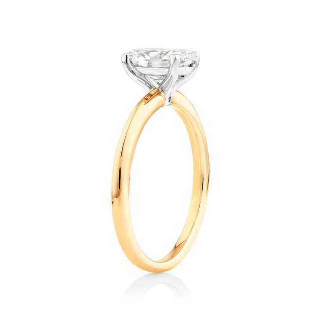 IGI 1.50 Ct Oval Lab Diamond Ring 14k Yellow & White Gold in Jewellery & Watches in Grande Prairie - Image 3