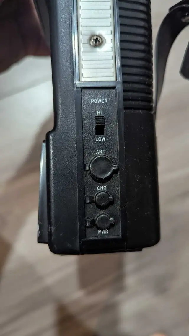 Realistic TRC-200 Transceiver in General Electronics in City of Montréal - Image 9