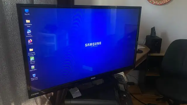 RCA 32" LED TV model RLDED3258A-C in TVs in City of Montréal - Image 7