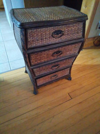 Beautiful night table (Reduced $100)