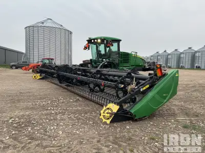 705 Machine Hours Showing, Enclosed Cab, Air Conditioner, Air Ride Seat, Hydrostatic Drive, 4640 Dis...