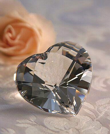Swarovski Crystal "SPARKLING HEART" - BRAND NEW IN BOX in Jewellery & Watches in Thunder Bay