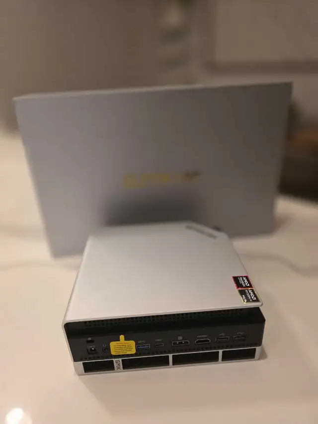 GMKtec EVO-X2 AI Max+ 395 | 128 GB RAM | 4 TB SSD | Wi-Fi 7 in Desktop Computers in City of Montréal - Image 3