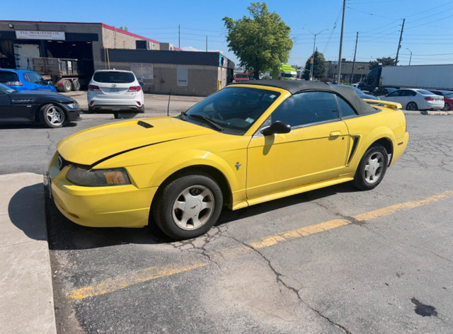 2001 Ford Mustang Base 2D Convertible in Cars & Trucks in City of Toronto
