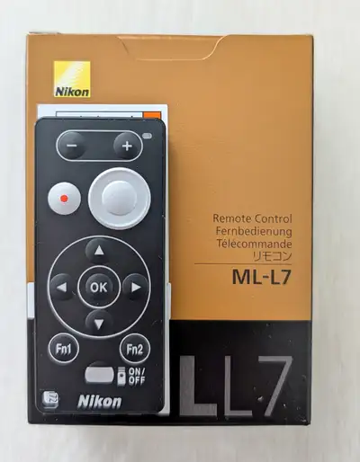 Nikon ML-L7 remote control, original, like new, View more