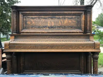 FREE UPRIGHT PIANO PLAYS DECENTLY FREE DELIVERY, View more