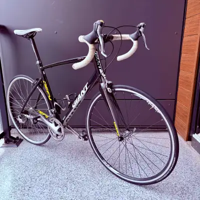 Just tuned up! Watch the video for more info and gear shifting demonstration https://youtube.com/sho...