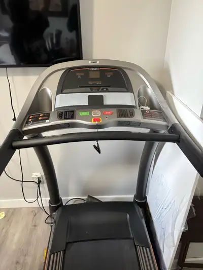 AFG 3.1 AT Treadmill, View more