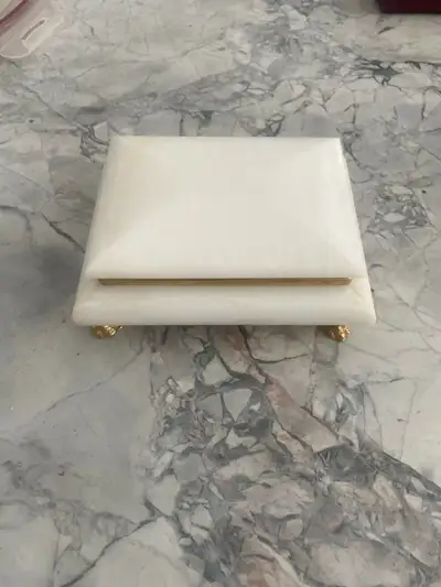 Alabaster jewellery box antique