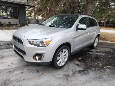 FULLY LOADED GT MODEL. SUNROOF. HEATED SEATS. BACKUP CAMERA. TOWING HITCH. REMOTE START. ACTIVE STAT...