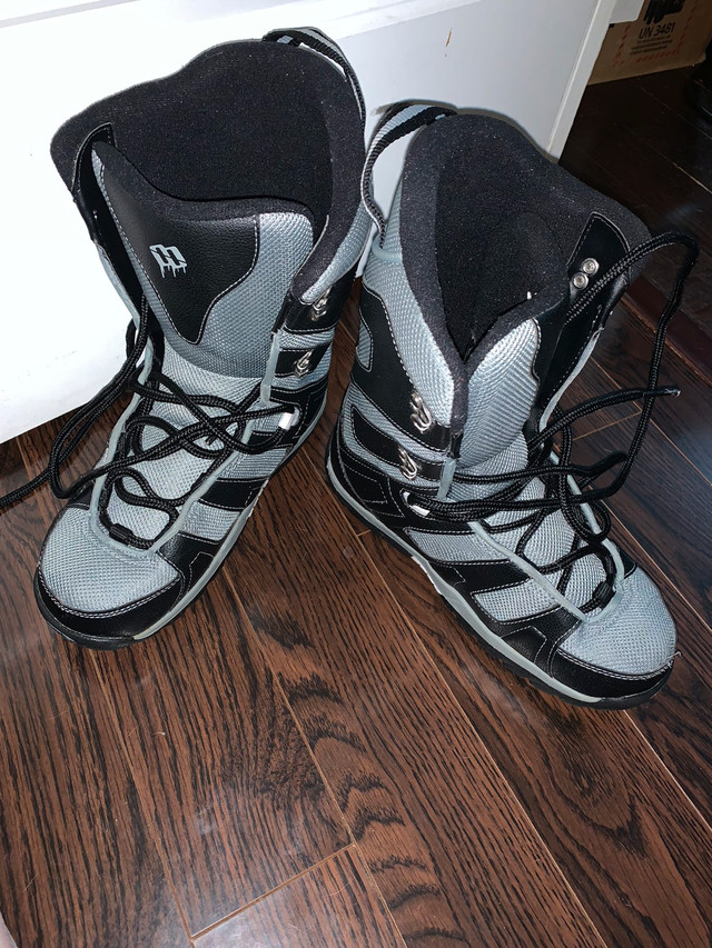 Morrow Slick Kids Snowboard Boot-Size:US 6/24Cm$39 in Other in Markham / York Region