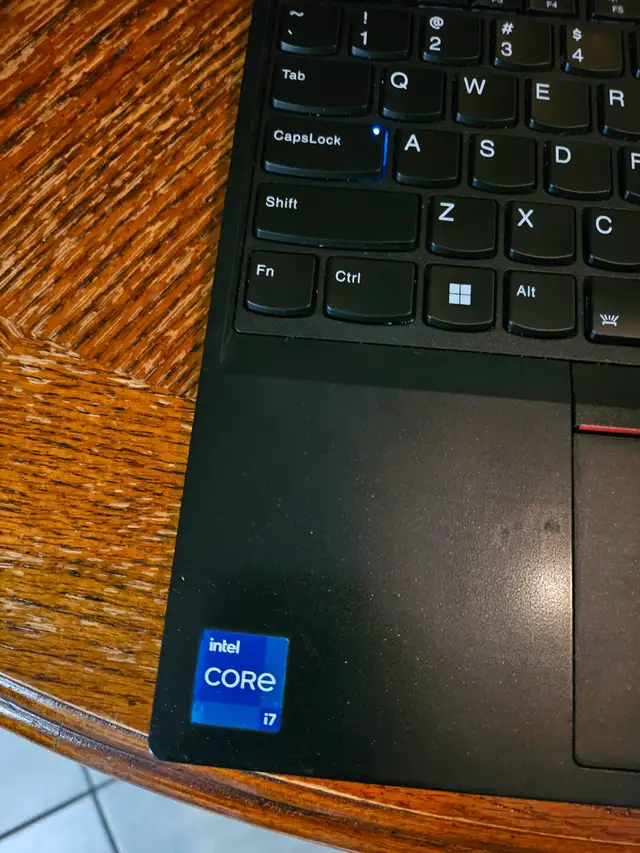 Lenovo ThinkPad P15v Gen 3591896276244910082