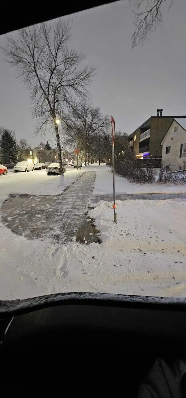 Edmonton & Area Premium Snow Removal Services in Snow Removal & Property Maintenance in Edmonton - Image 5