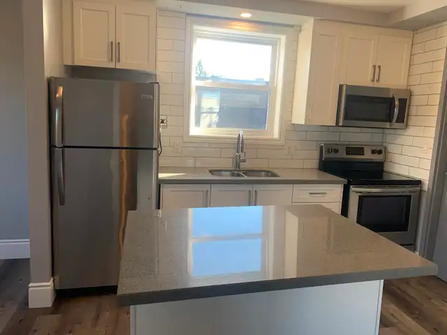 GORGEOUS 2 BEDROOM- ALL INCLUSIVE in Long Term Rentals in Kitchener / Waterloo - Image 5