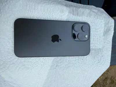 iPhone 15 pro max 256gb 90% battery life, View more