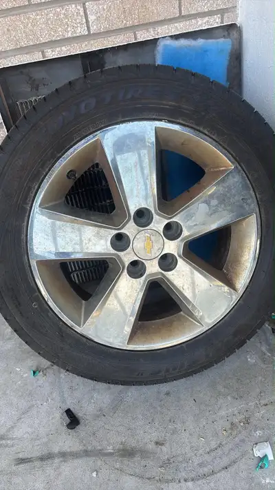 X2 Toyo Celsius 2 tires (only used as spares never driven on) 235/55R18 All weather tires Rims there...