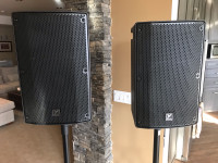 Yorkville YXL-10P Powered speakers - Mackie ProFX8 Mixer - 