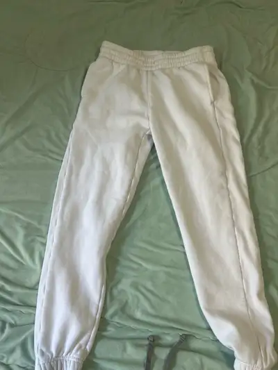 aritzia boyfriend fit pants white, View more