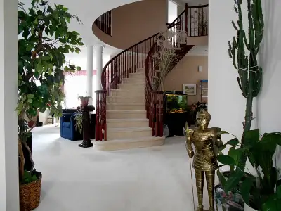 Located in Orleans’ Avalon neighbourhood, not far from Innes and 10th Line, this home has a quiet, p...