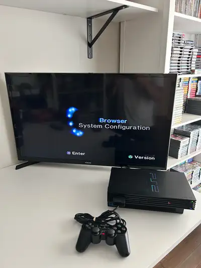 Excellent condition Console Controller Power cord A/V cord Memory card $95 each 4 available Pickup i...