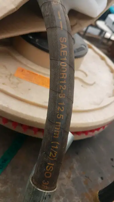 I have for sale 1/2 inch 2 ft long with quick connect 4000 PSI hydraulic line