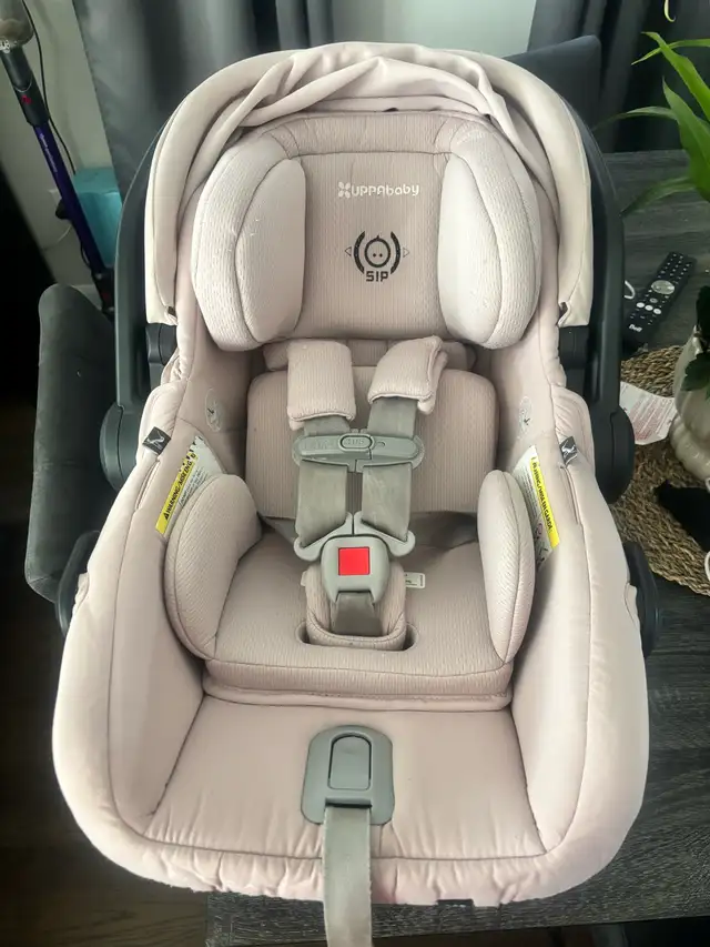 uppababy car seat PINK in Strollers, Carriers & Car Seats in Ottawa - Image 3