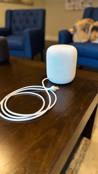 Apple HomePod White (1st gen), View more