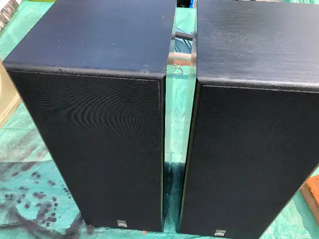 Mirage 460 speakers in Speakers in Oshawa / Durham Region - Image 6