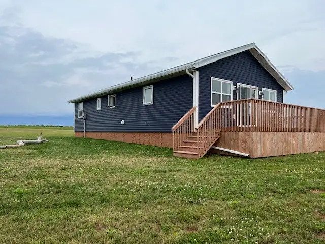 Darnley Cottage for Rent - July 6-9 is available! in Prince Edward Island in Canada - Image 2