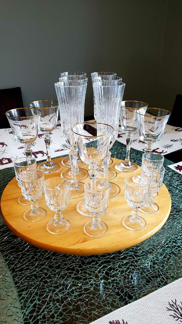 Glass Ware (18) in Kitchen & Dining Wares in Kawartha Lakes - Image 2