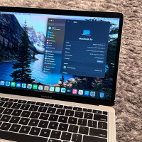MacBook Air 2018 Excellent condition 