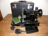 WANTED** Small Portable Singer Sewing Machines like below
