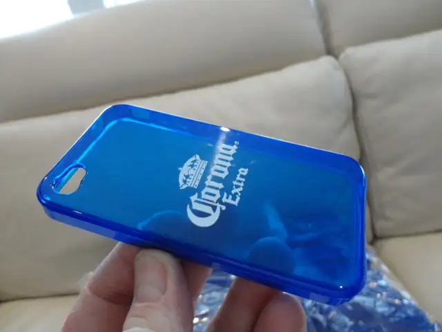 62 New iPhone 4/4s Corona iPhone Cases or Wall Art -$20 for all in Cell Phone Accessories in Kitchener / Waterloo - Image 3