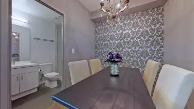 Furn 1+Den 2 Bth Condo Incl Util, Parking - McCowan + Bur Oak